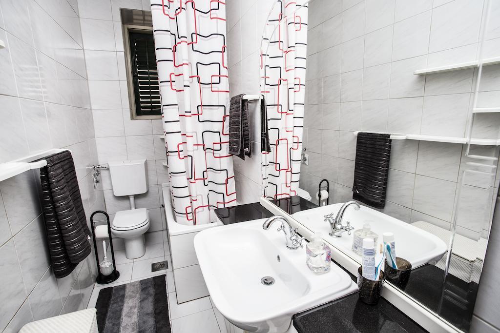 Apartment Hidden Paradise Bacvice Сплит Номер фото